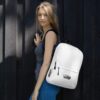 sac a dos blanc avec bretelles ergonomiques confortables détails 4