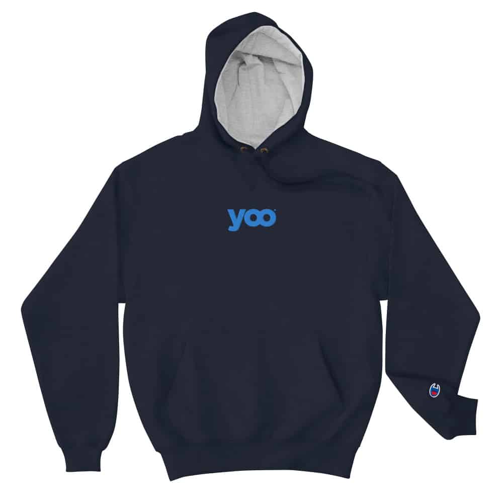 sweatshirt bleu à capuche bi-color brodé du message "yoo" - Marque Nearooana & Champion